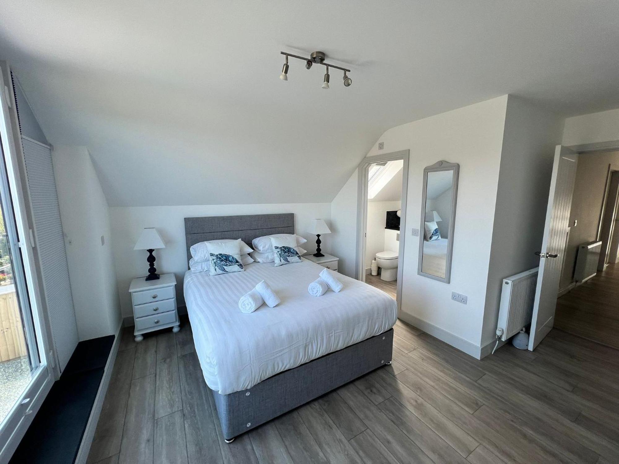Seacliff, Broad Haven. Villa ภายนอก รูปภาพ